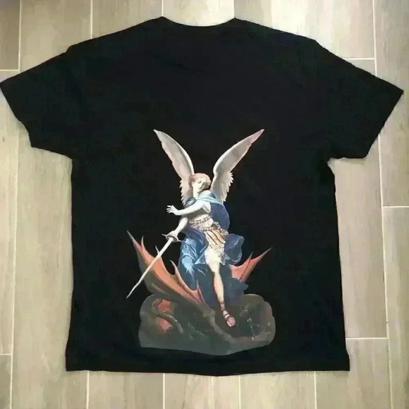 FAITH GOD IS GOOD T-SHIRT NWOT SIZE LARGE - Picture 2 of 7